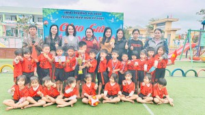 SÔI NỔI CÁC HOẠT ĐỘNG CHÀO MỪNG NGÀY 8/3 CỦA KHỐI MẪU GIÁO 5 TUỔI TRƯỜNG MẦM NON KỲ NINH