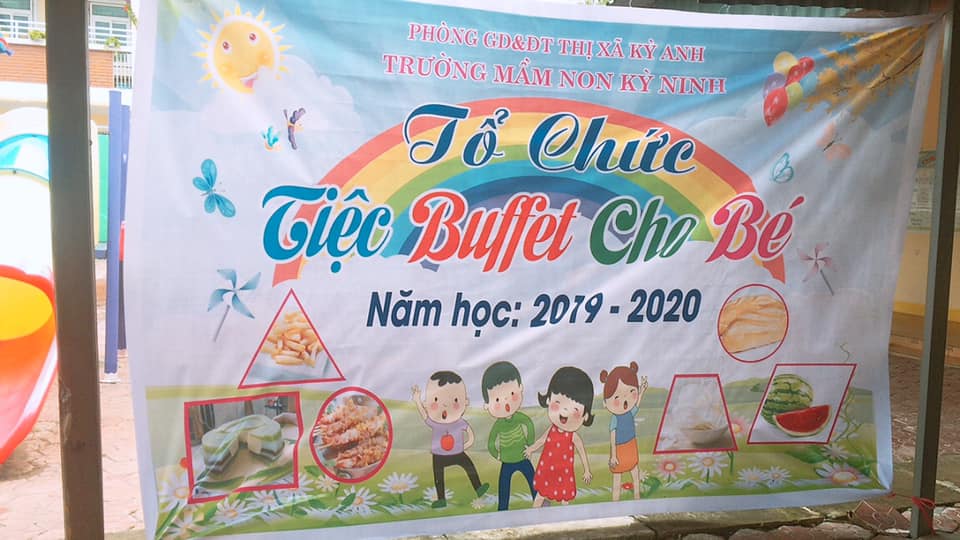 Trường mầm non Kỳ Ninh tổ chức bữa tiệc Buffet cho trẻ